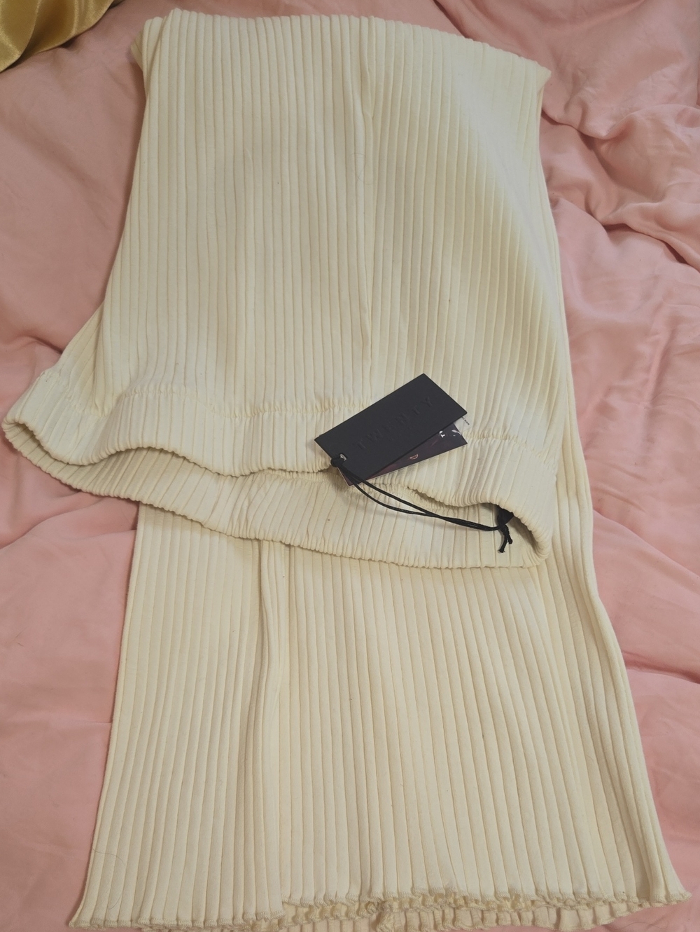 Twenty Black Logo Tag on Cream Ribbed Fabric